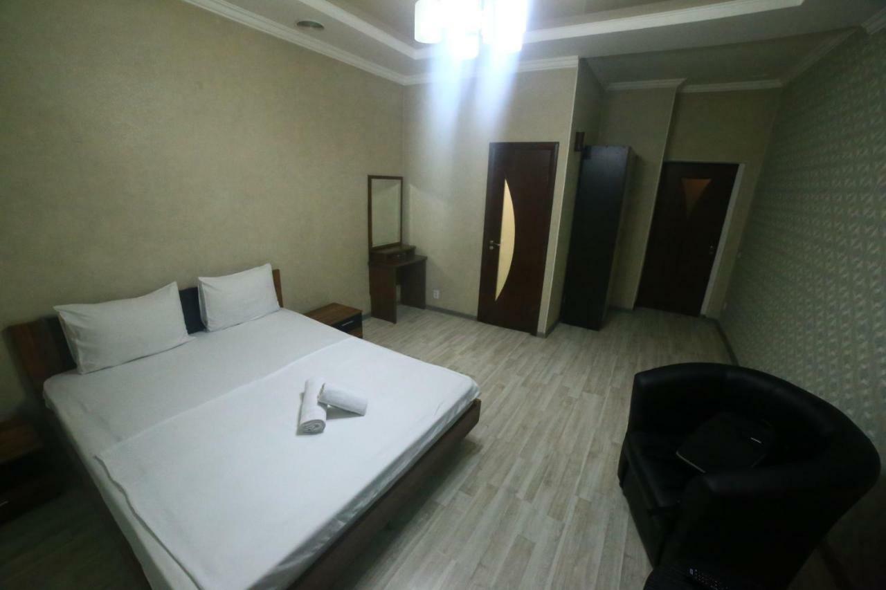 Hotel Avenue Bishkek Exterior photo